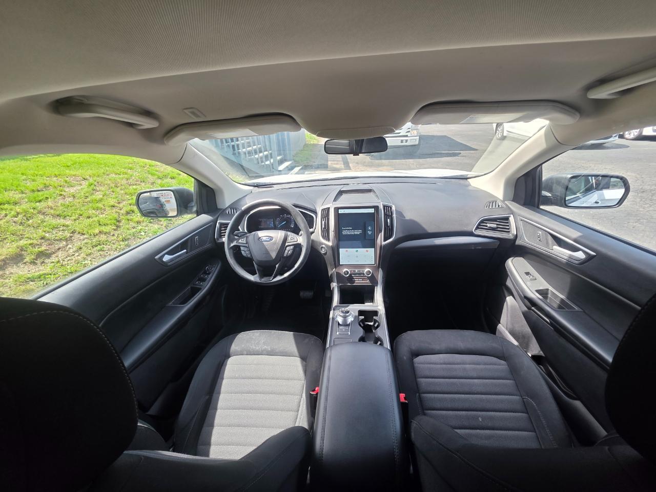 Ford Edge SE FWD 2021