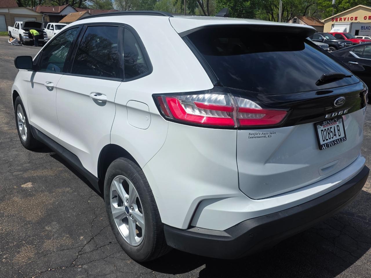 Ford Edge SE FWD 2021