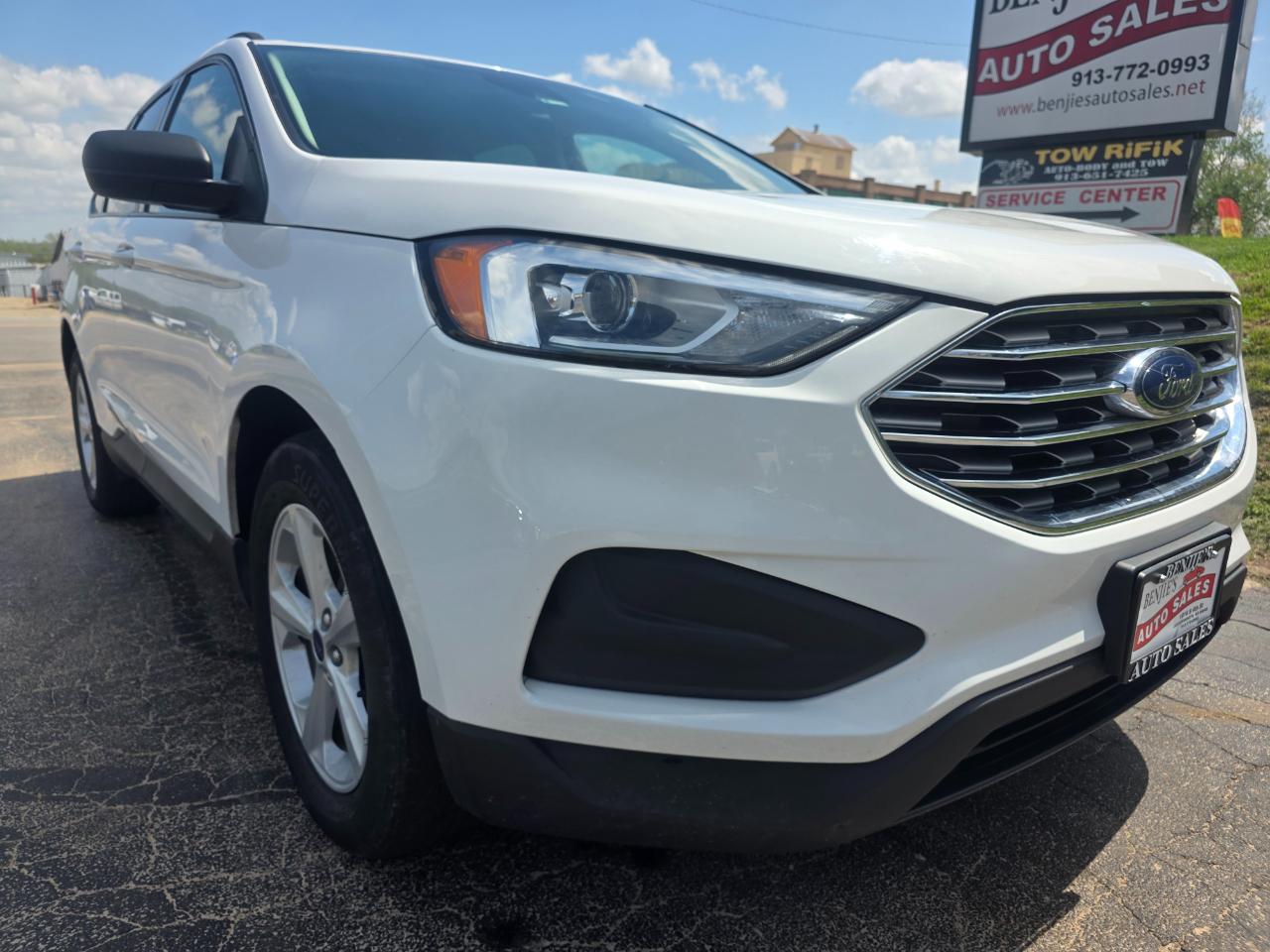 Ford Edge SE FWD 2021