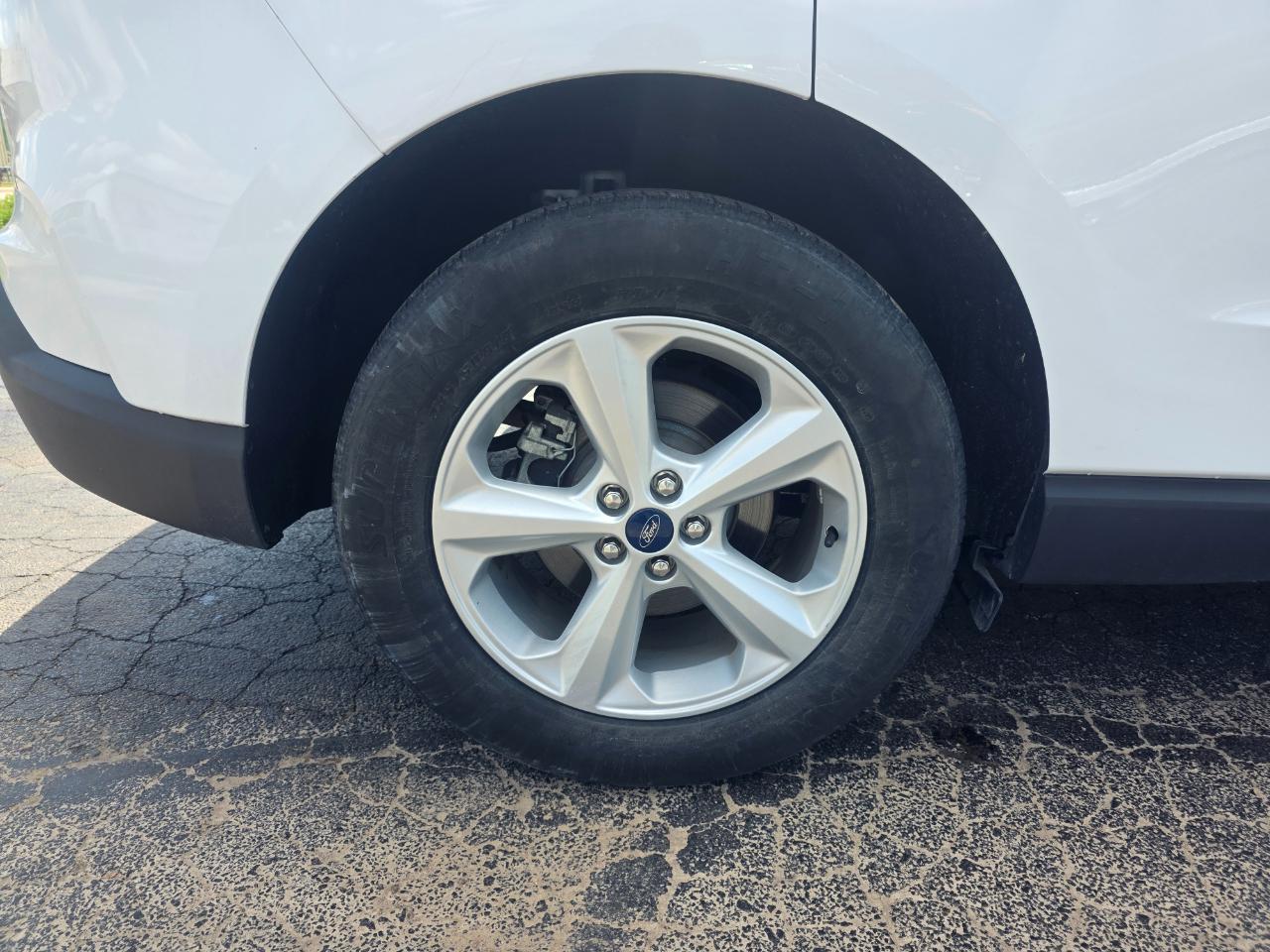 Ford Edge SE FWD 2021