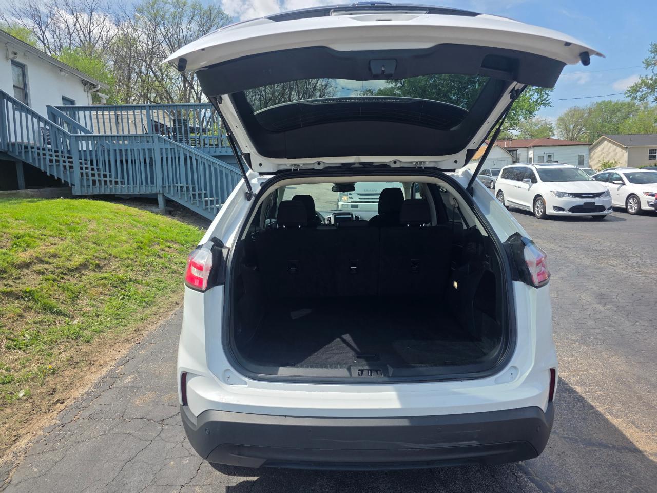 Ford Edge SE FWD 2021