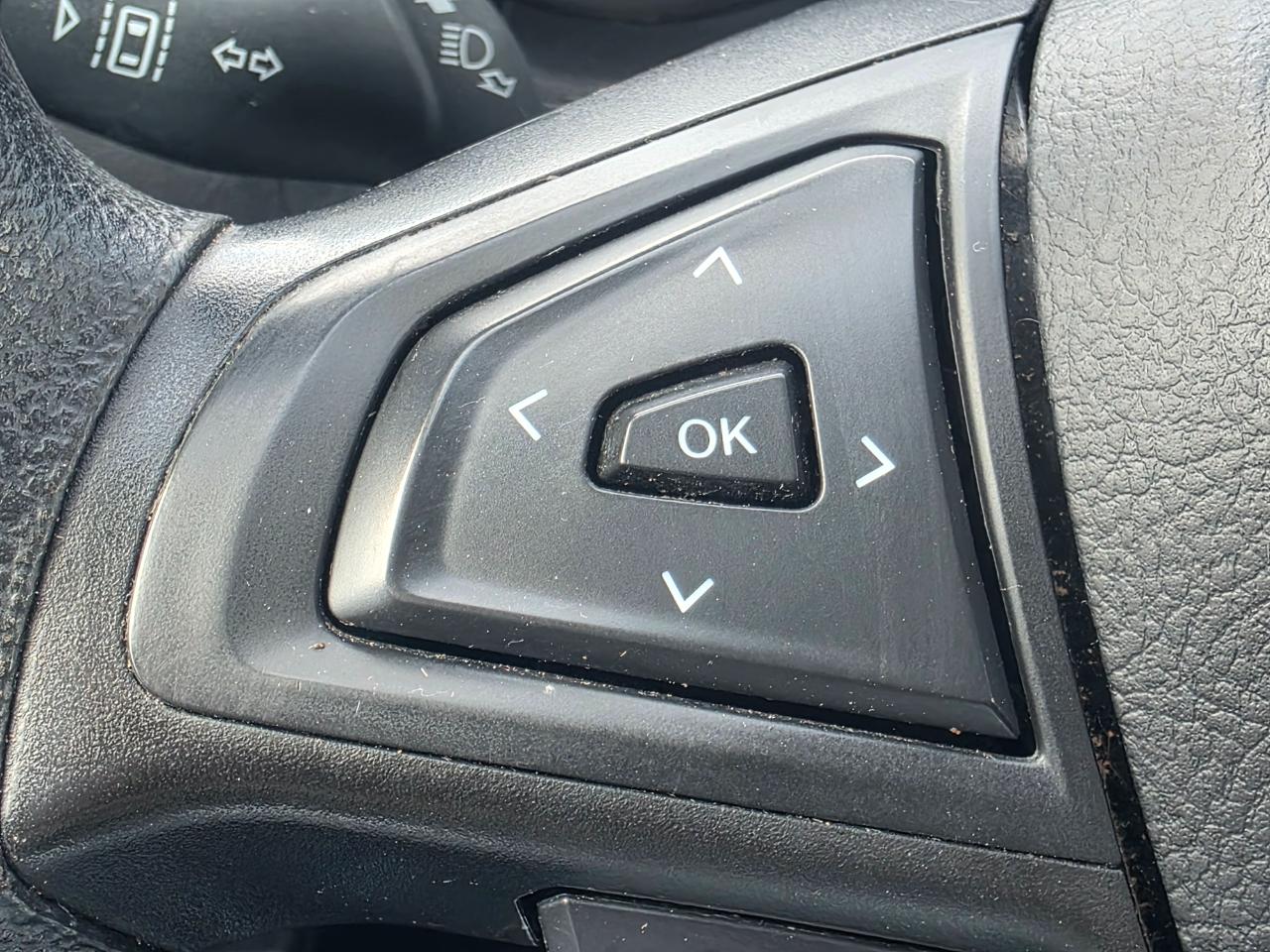 Ford Edge SE FWD 2021