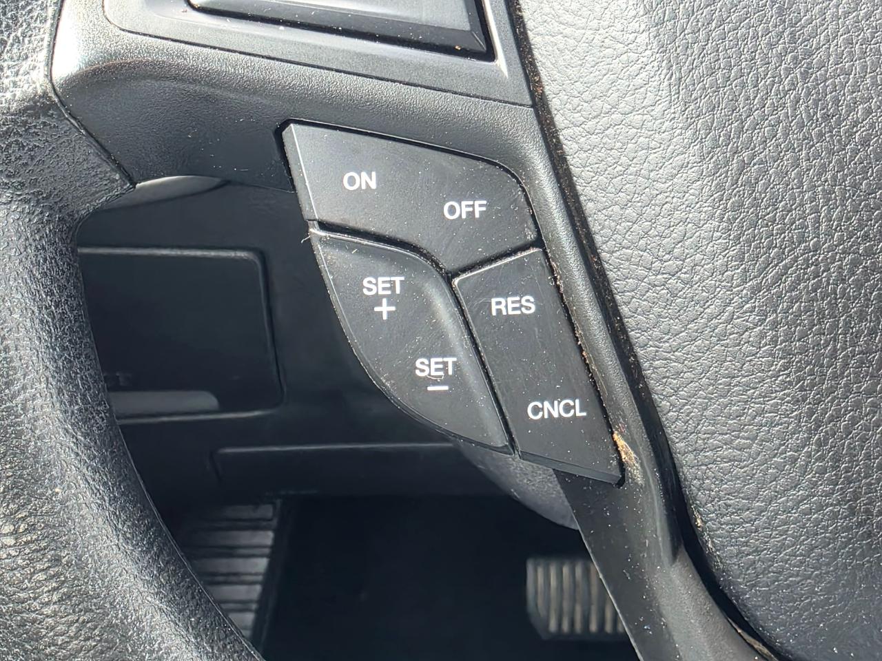 Ford Edge SE FWD 2021