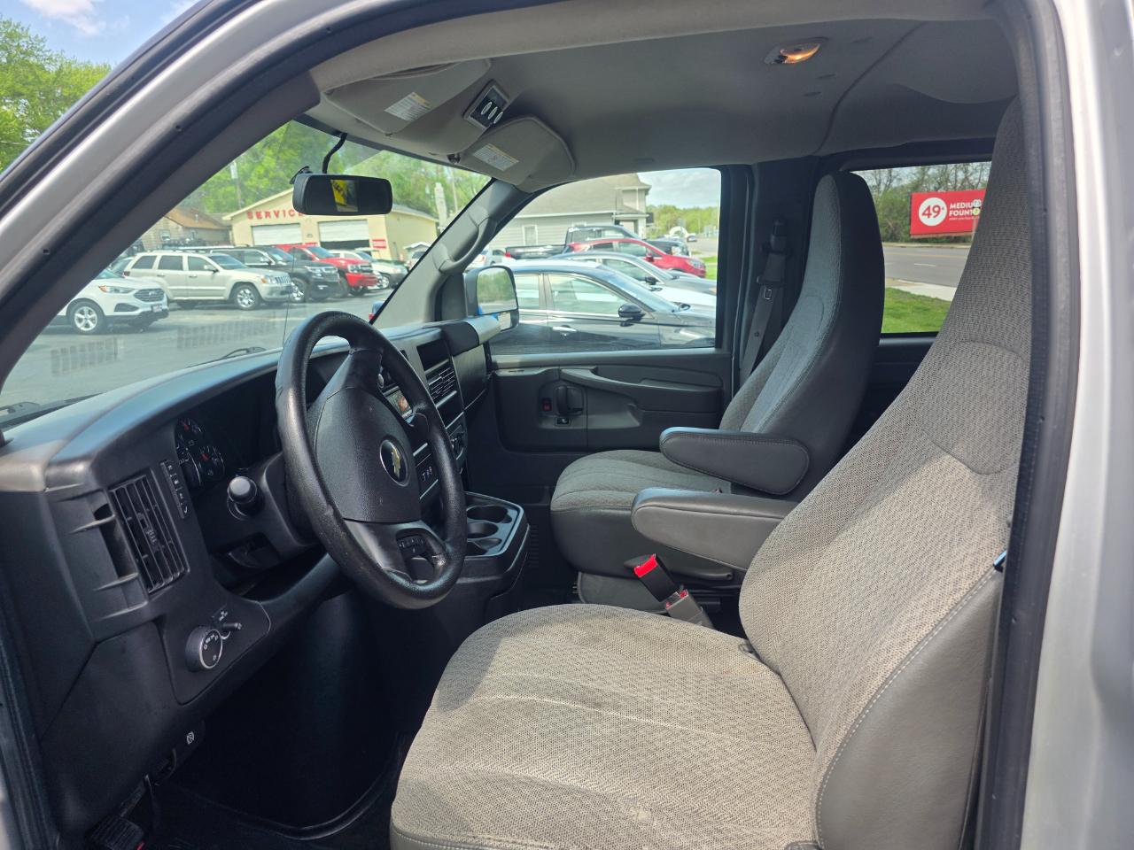 Chevrolet Express LT 3500 2015