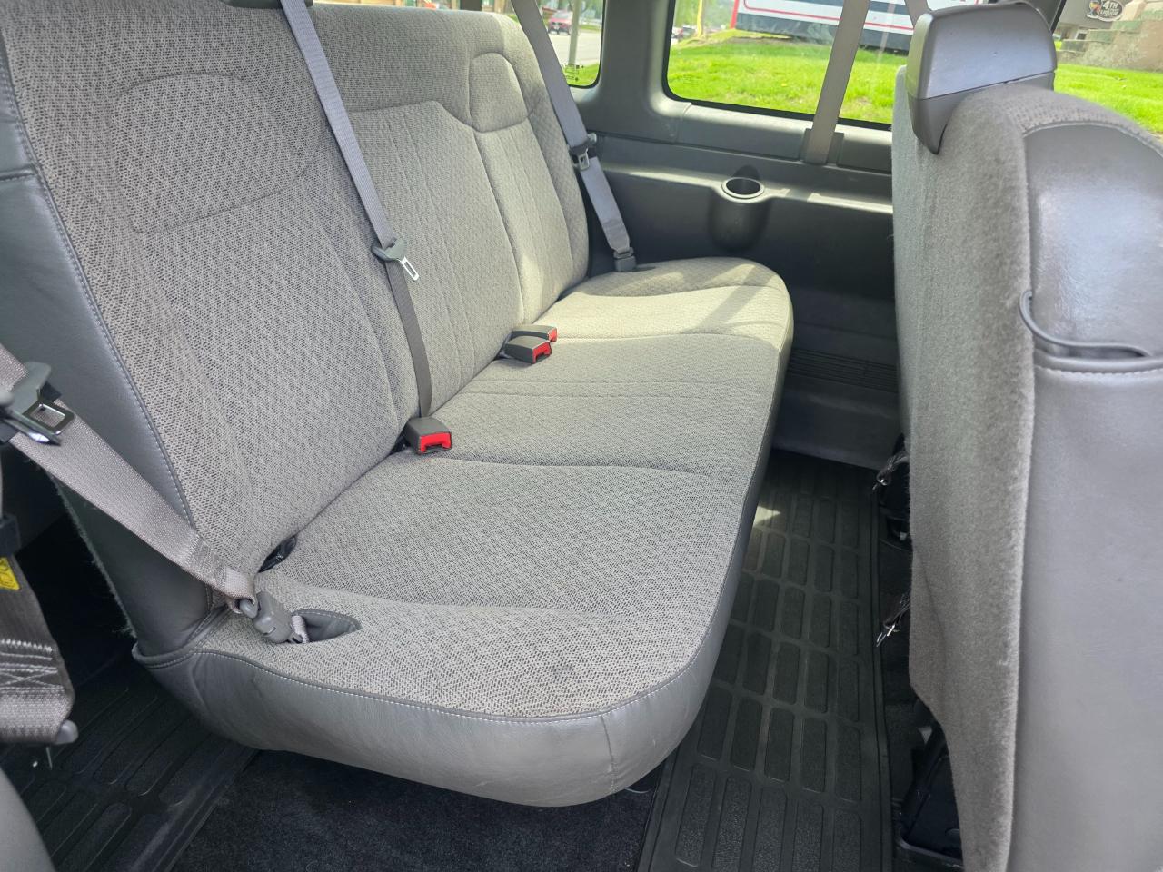 Chevrolet Express LT 3500 2015