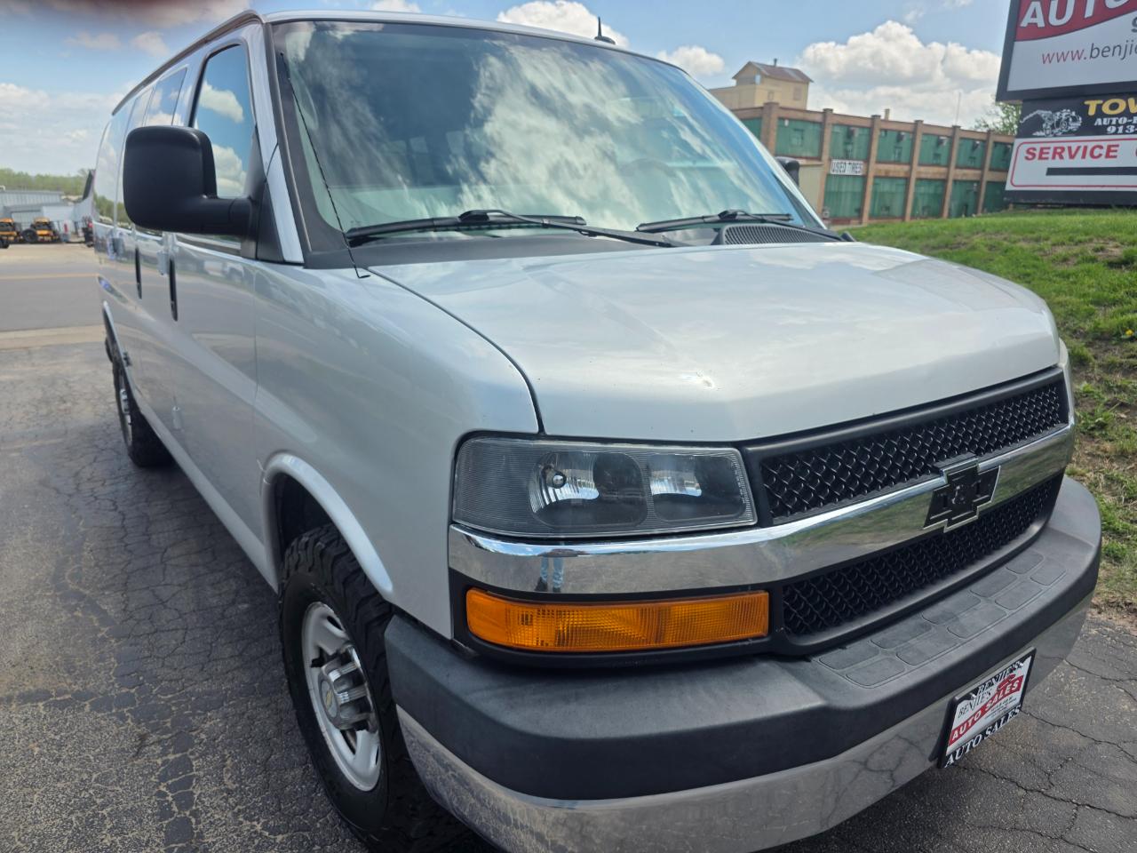 Chevrolet Express LT 3500 2015