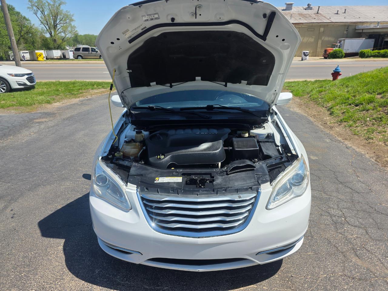 Chrysler 200 Touring 2011