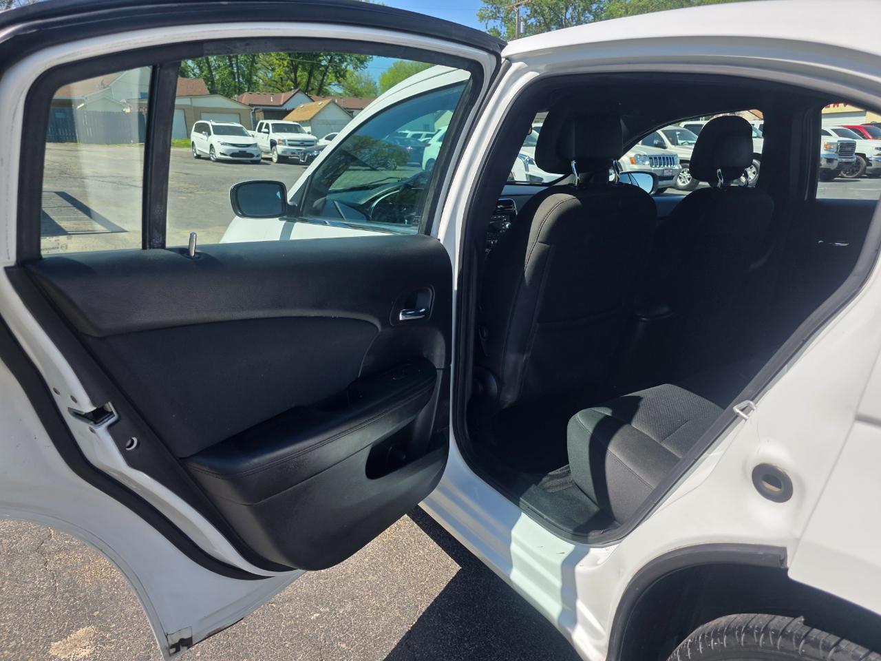 Chrysler 200 Touring 2011