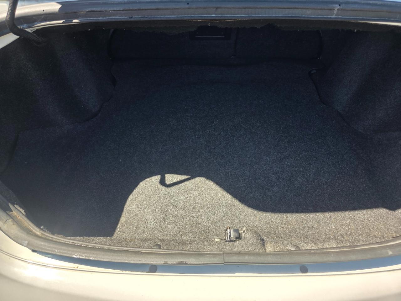 Chrysler 200 Touring 2011