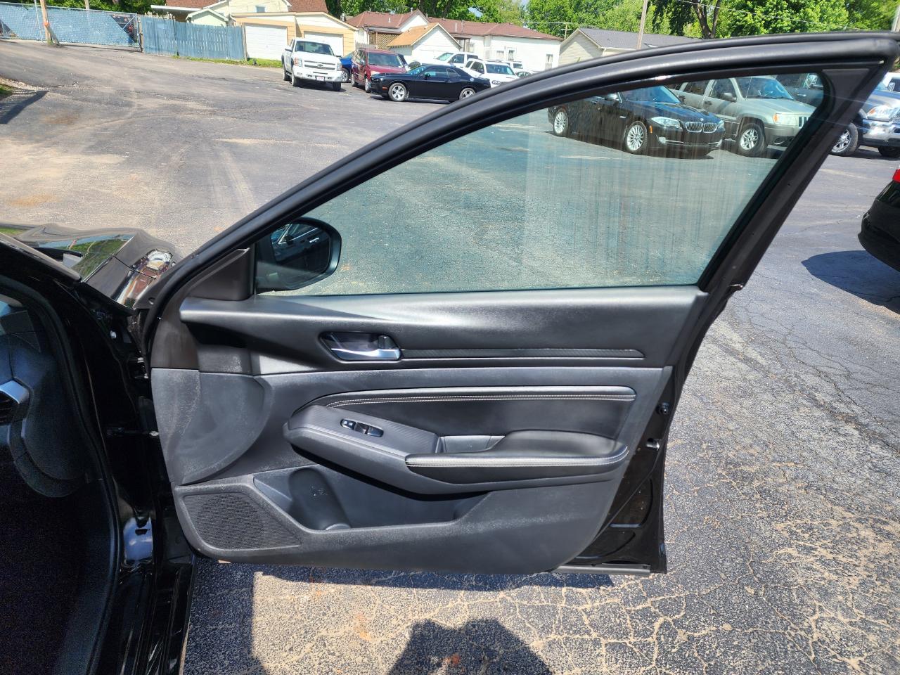 Nissan Altima 2.5 S AWD 2019