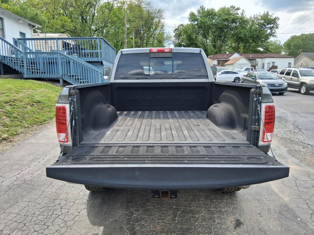 RAM 2500 Laramie Crew Cab SWB 4WD 2013