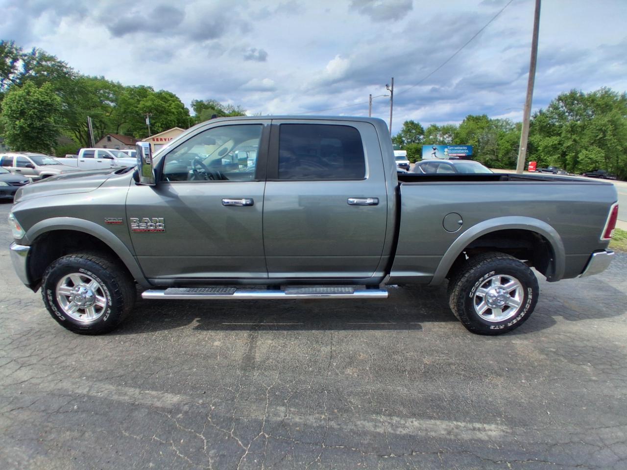 RAM 2500 Laramie Crew Cab SWB 4WD 2013