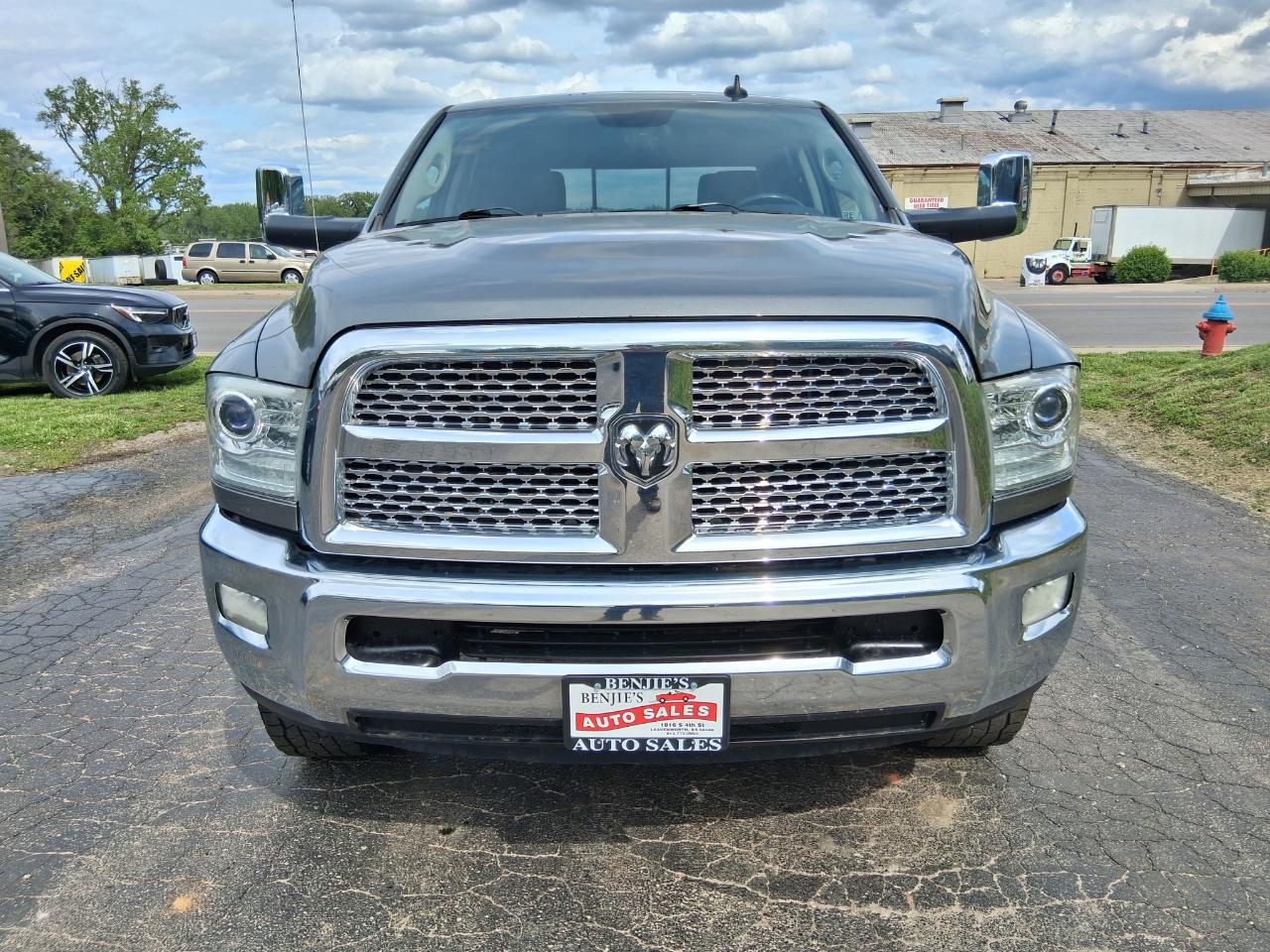 RAM 2500 Laramie Crew Cab SWB 4WD 2013