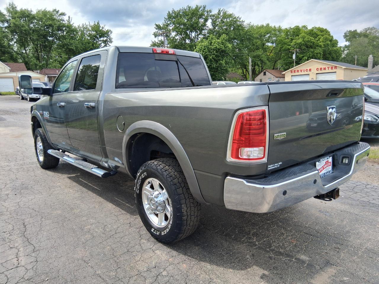 RAM 2500 Laramie Crew Cab SWB 4WD 2013