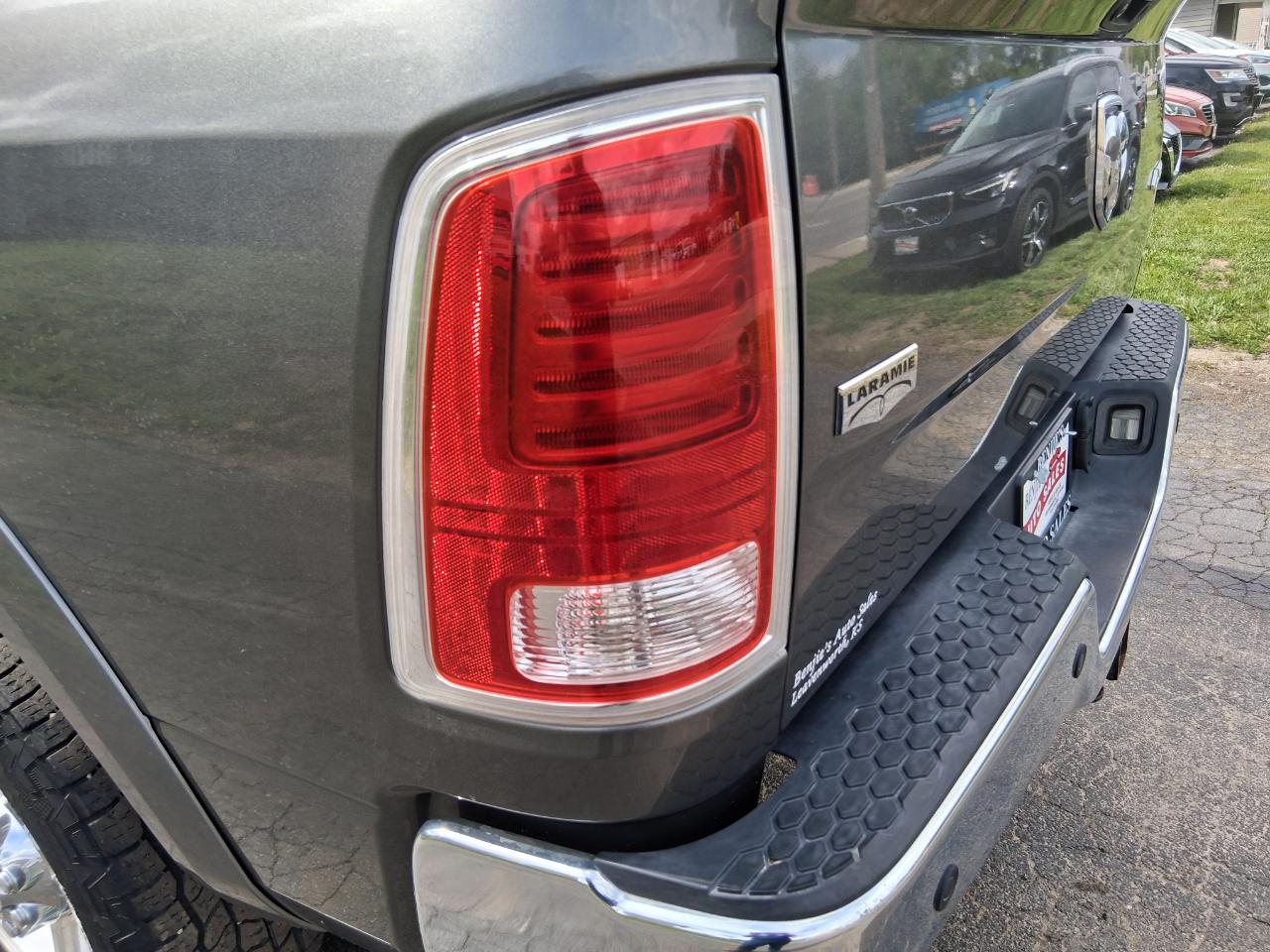 RAM 2500 Laramie Crew Cab SWB 4WD 2013
