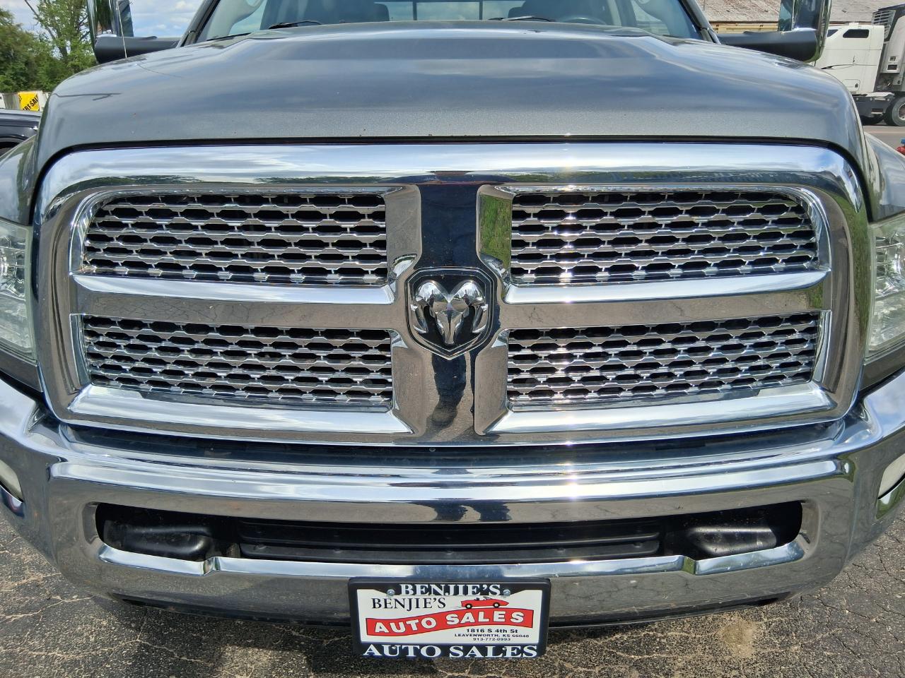 RAM 2500 Laramie Crew Cab SWB 4WD 2013