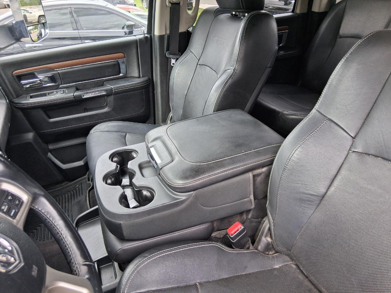 RAM 2500 Laramie Crew Cab SWB 4WD 2013