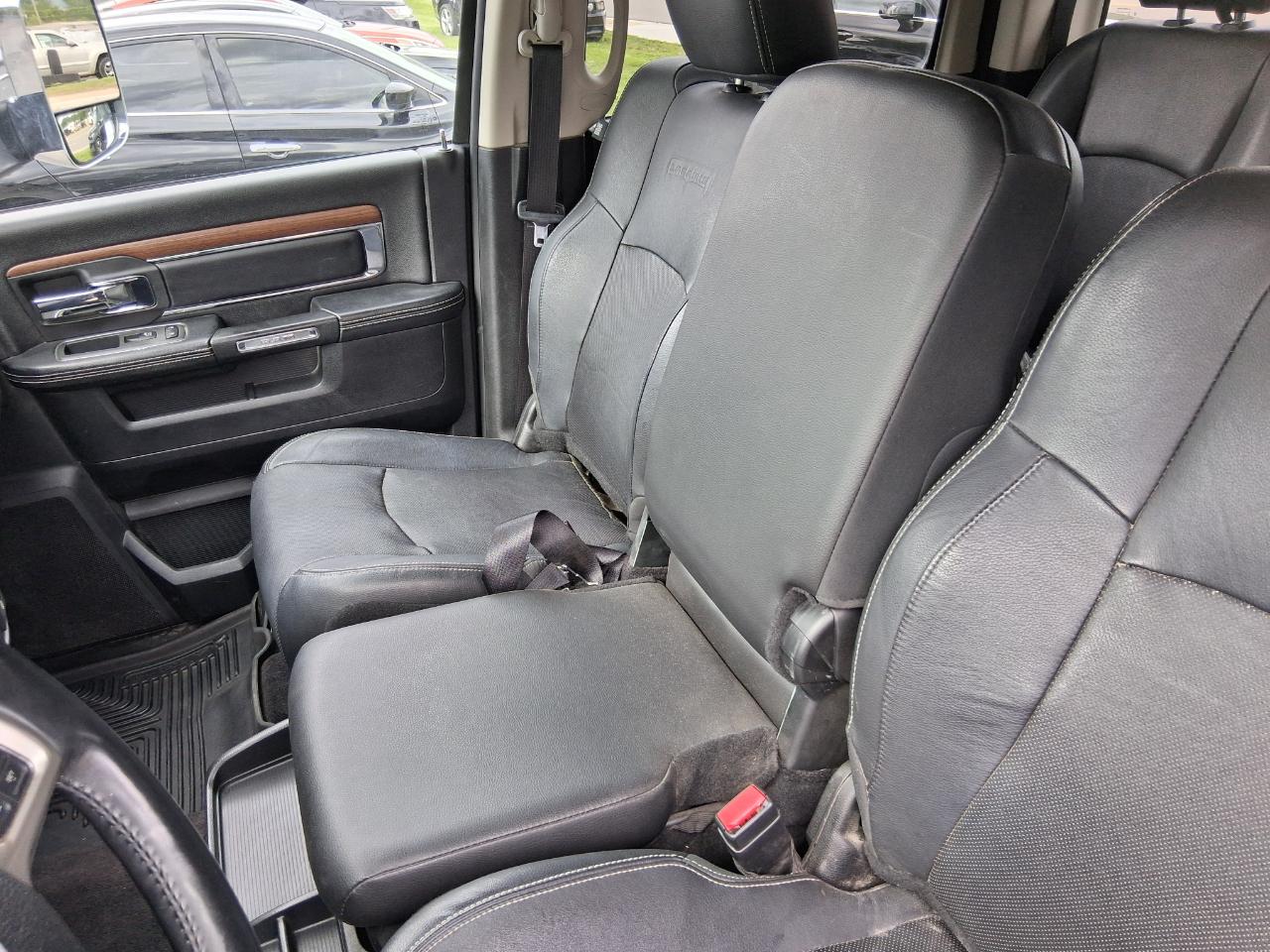 RAM 2500 Laramie Crew Cab SWB 4WD 2013