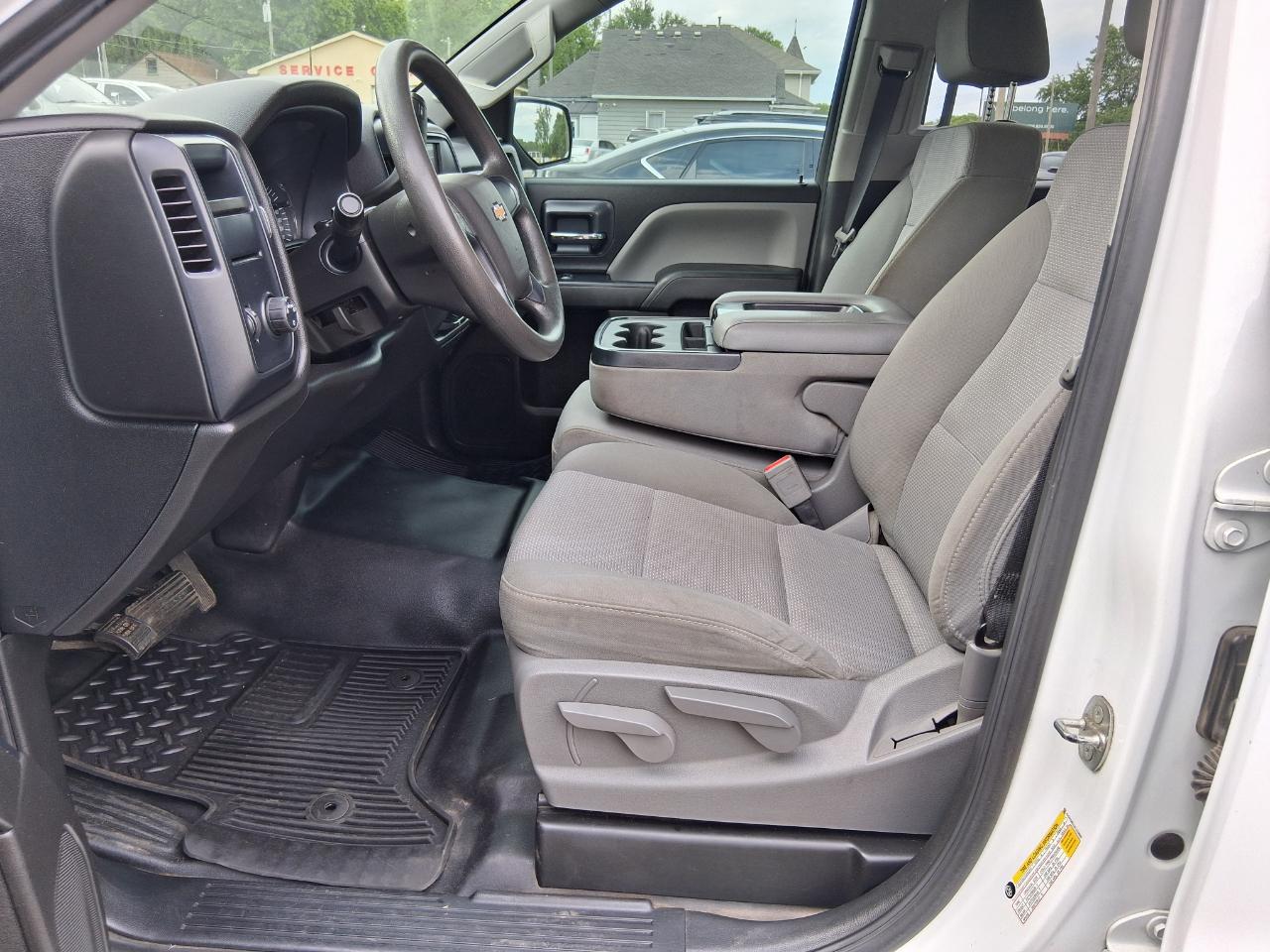 Chevrolet Silverado 1500 Custom Double Cab 2WD 2019