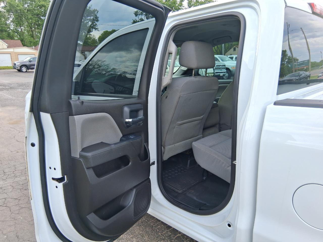 Chevrolet Silverado 1500 Custom Double Cab 2WD 2019