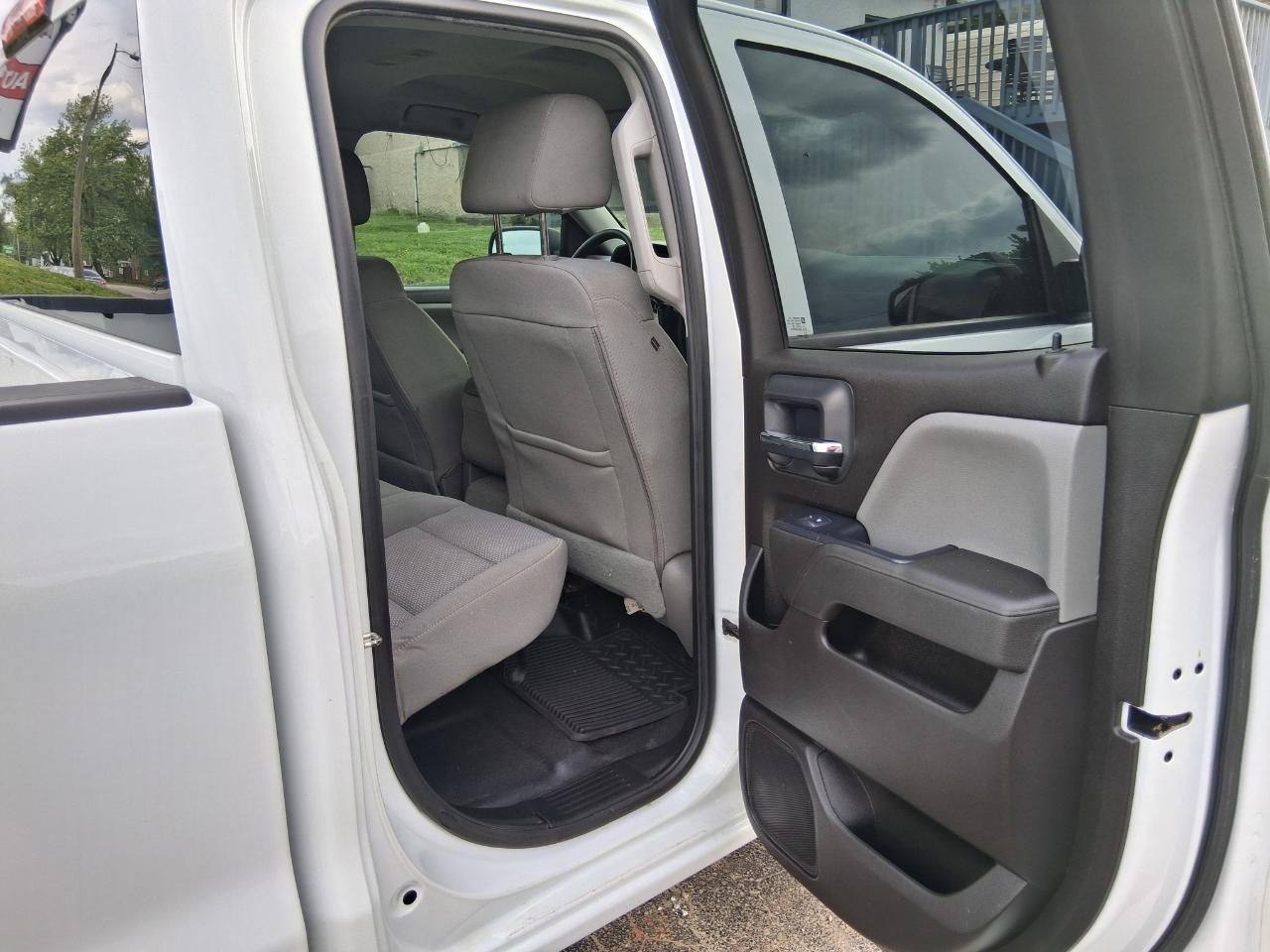 Chevrolet Silverado 1500 Custom Double Cab 2WD 2019