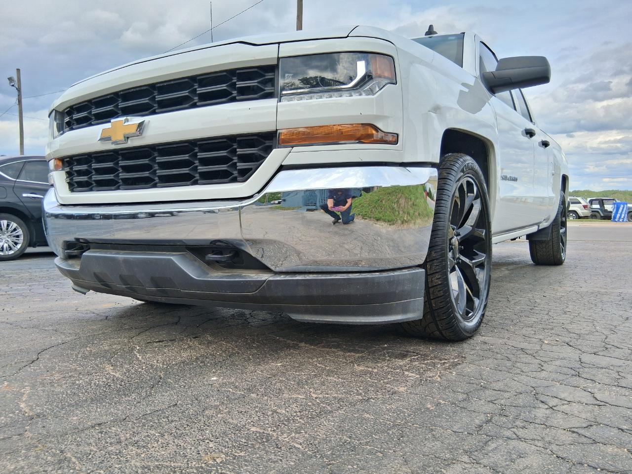 Chevrolet Silverado 1500 Custom Double Cab 2WD 2019