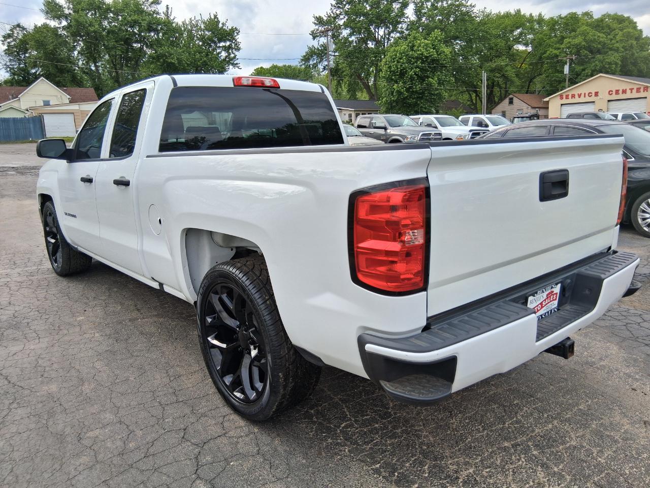 Chevrolet Silverado 1500 Custom Double Cab 2WD 2019