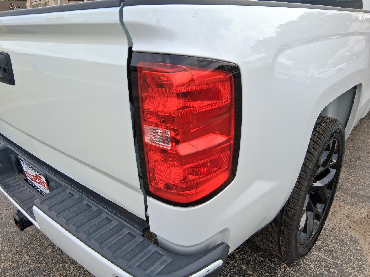 Chevrolet Silverado 1500 Custom Double Cab 2WD 2019