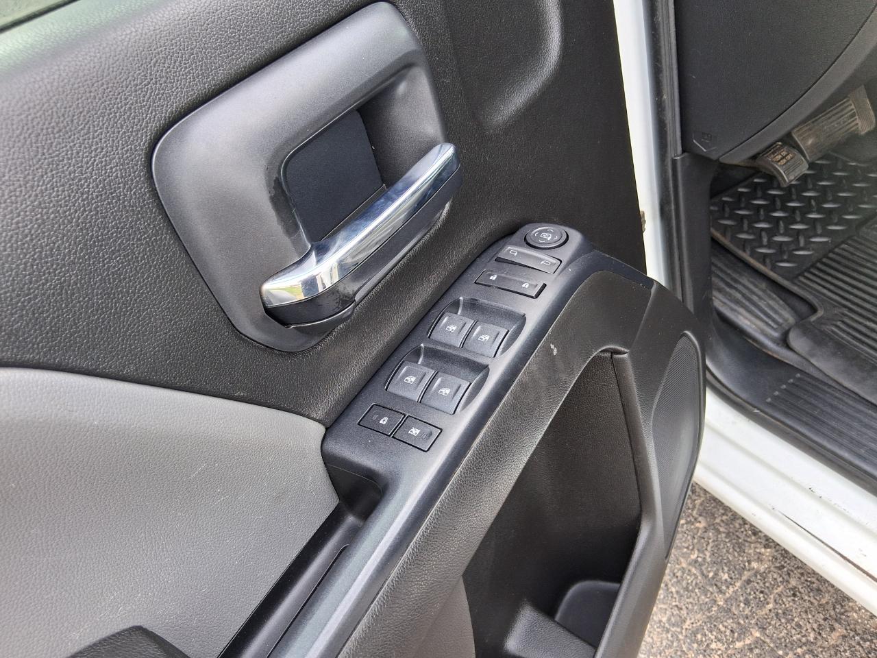 Chevrolet Silverado 1500 Custom Double Cab 2WD 2019