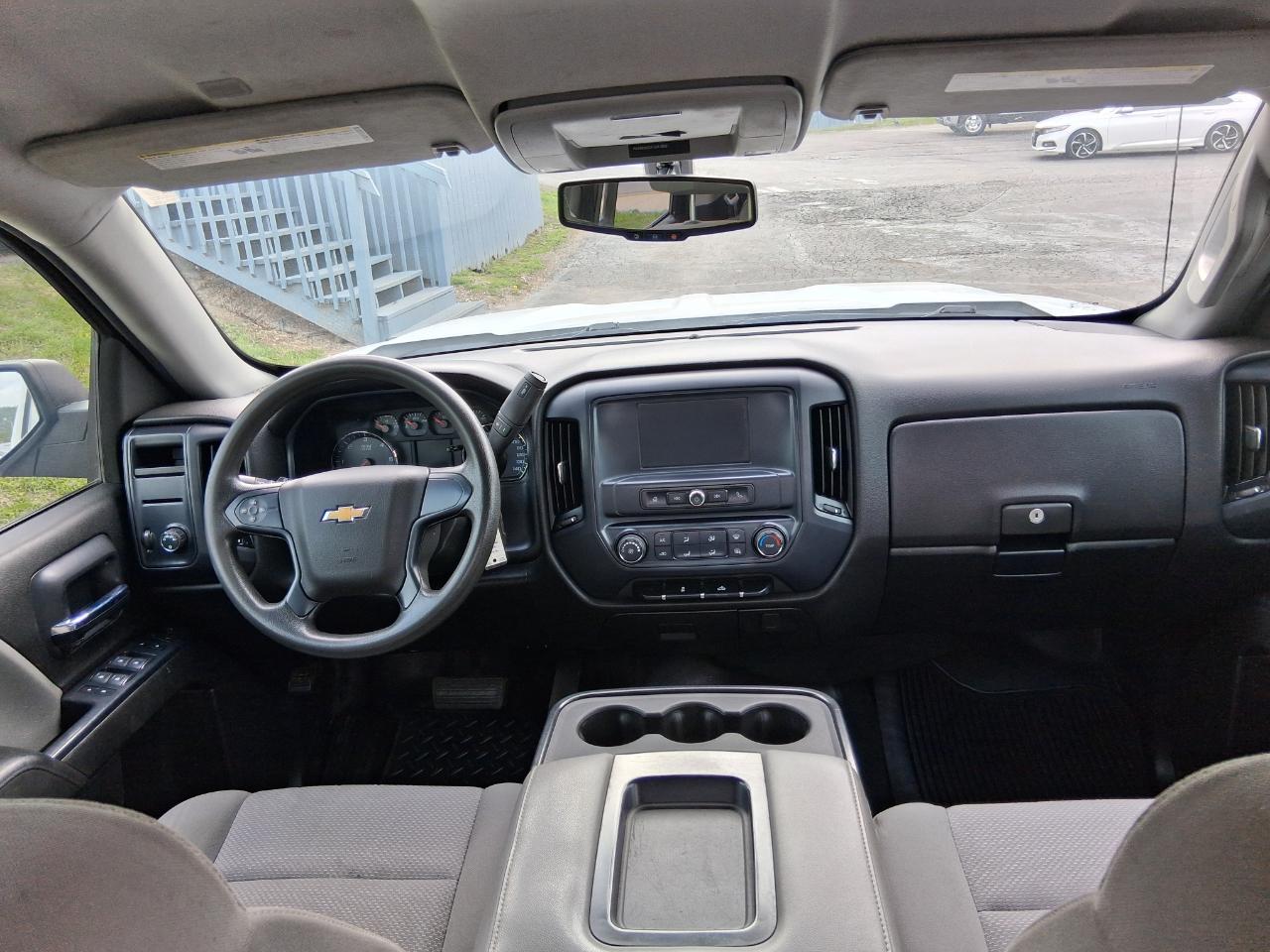 Chevrolet Silverado 1500 Custom Double Cab 2WD 2019