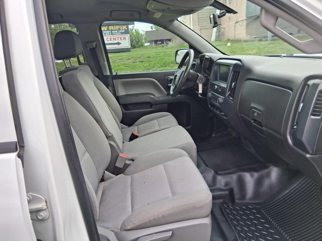 Chevrolet Silverado 1500 Custom Double Cab 2WD 2019