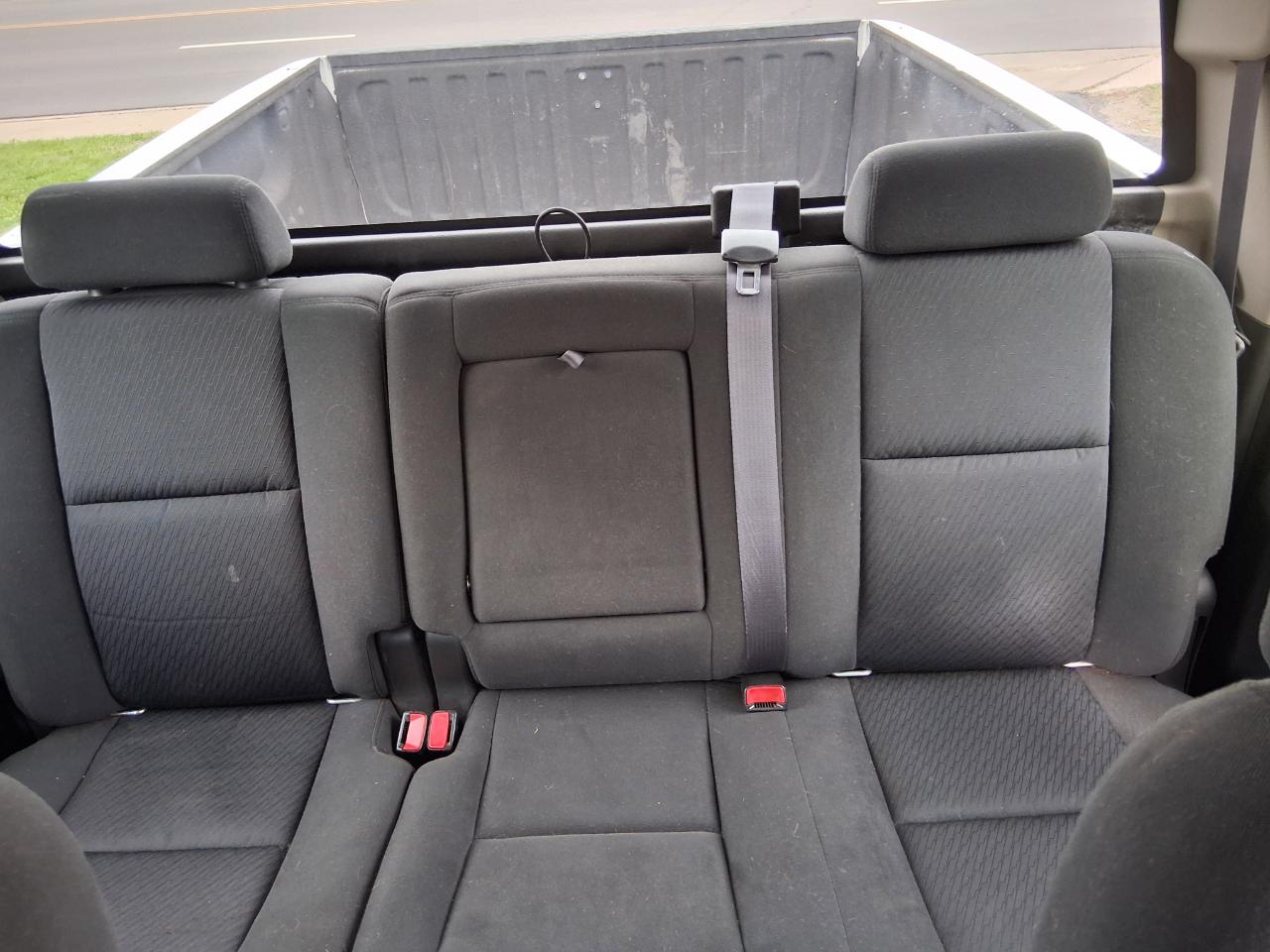 Chevrolet Silverado 1500 LT Crew Cab 4WD 2011