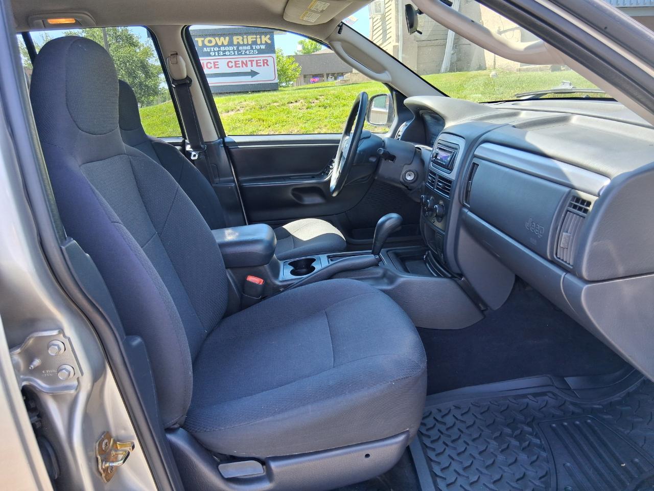 Jeep Grand Cherokee Laredo Special Edition 4WD 2004