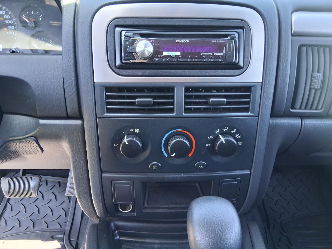 Jeep Grand Cherokee Laredo Special Edition 4WD 2004
