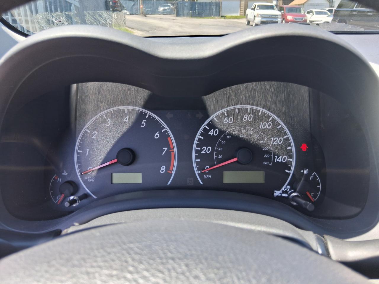 Toyota Corolla S 5-Speed MT 2012