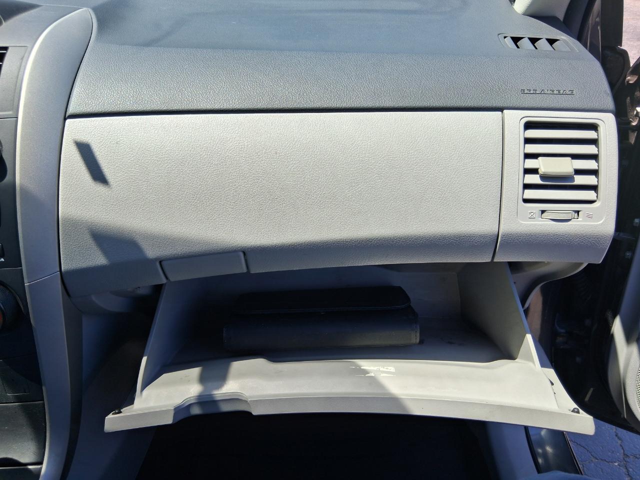 Toyota Corolla S 5-Speed MT 2012