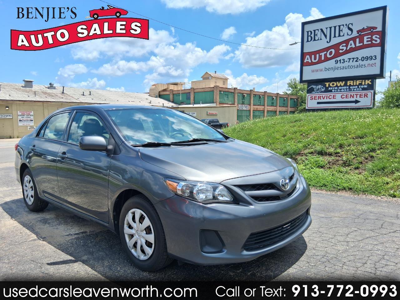 2012 Toyota Corolla 4dr Sedan Base Auto