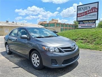 2012 Toyota Corolla 4dr Sedan Base Auto