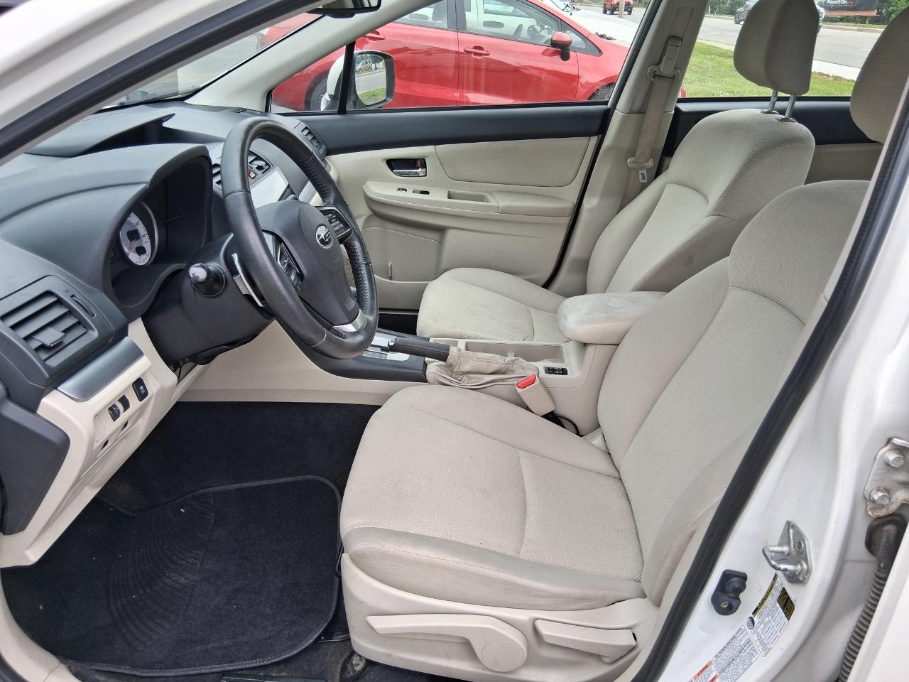 Subaru Impreza Premium Plus 5-Door+S/R 2012