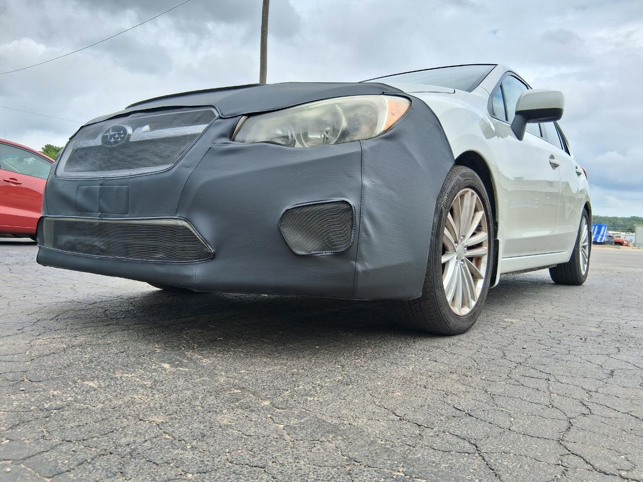 Subaru Impreza Premium Plus 5-Door+S/R 2012