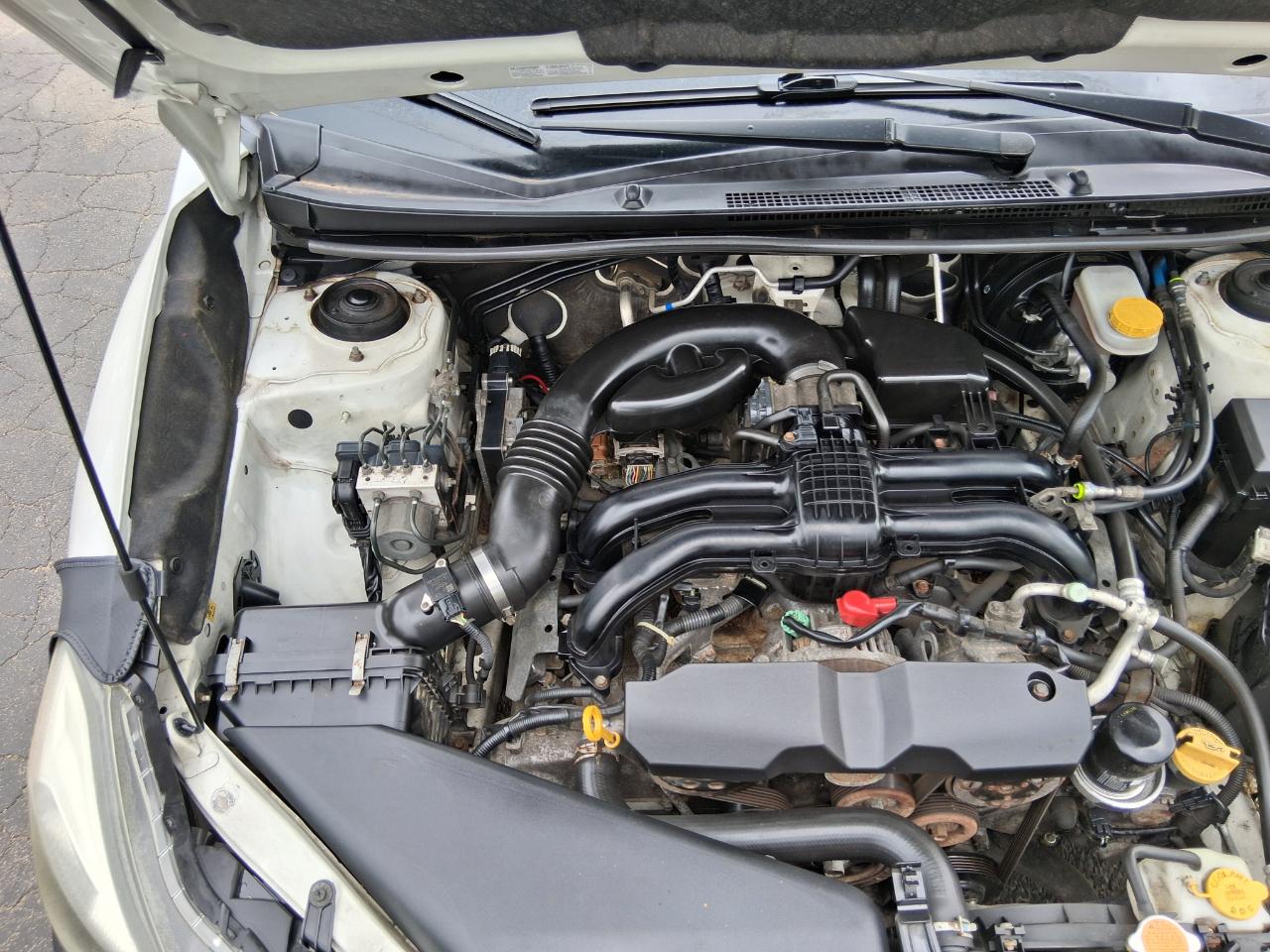 Subaru Impreza Premium Plus 5-Door+S/R 2012