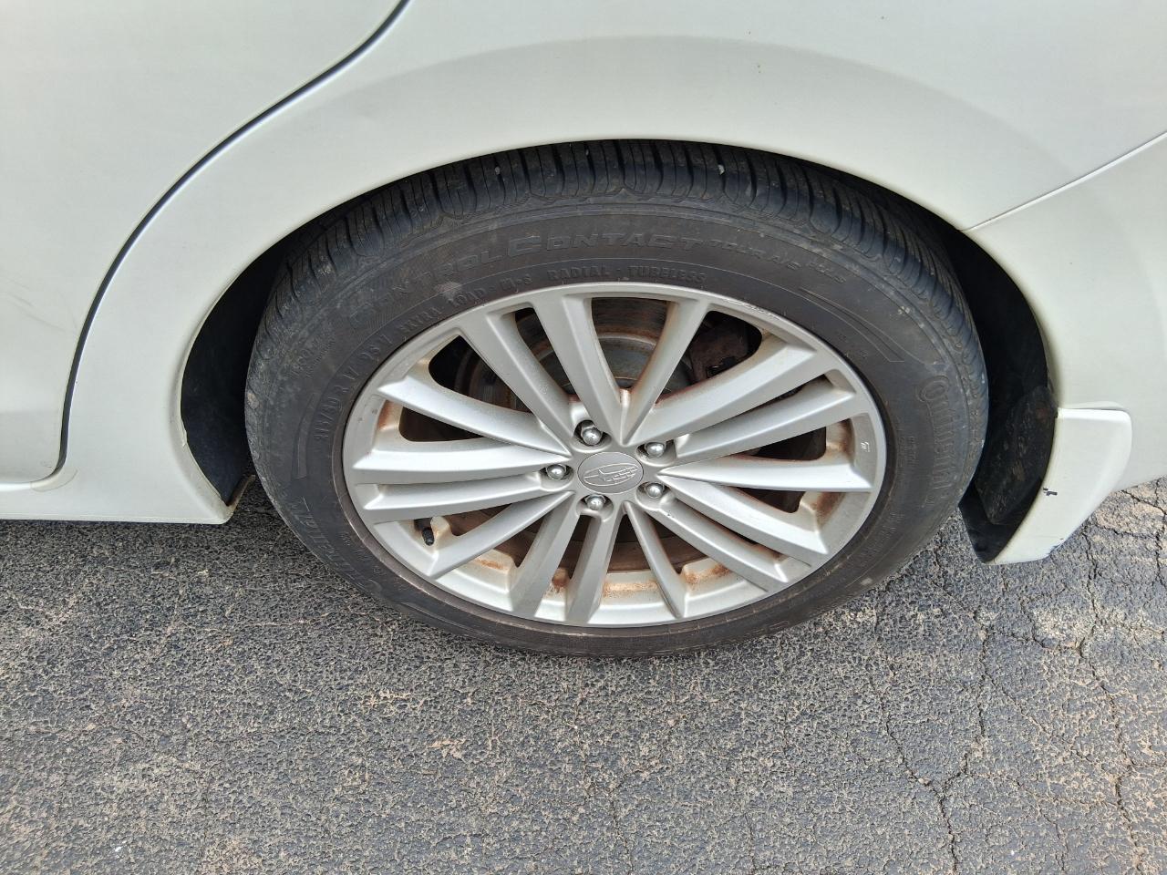 Subaru Impreza Premium Plus 5-Door+S/R 2012