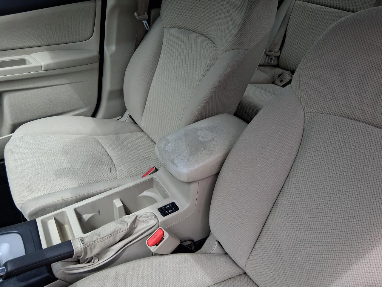 Subaru Impreza Premium Plus 5-Door+S/R 2012