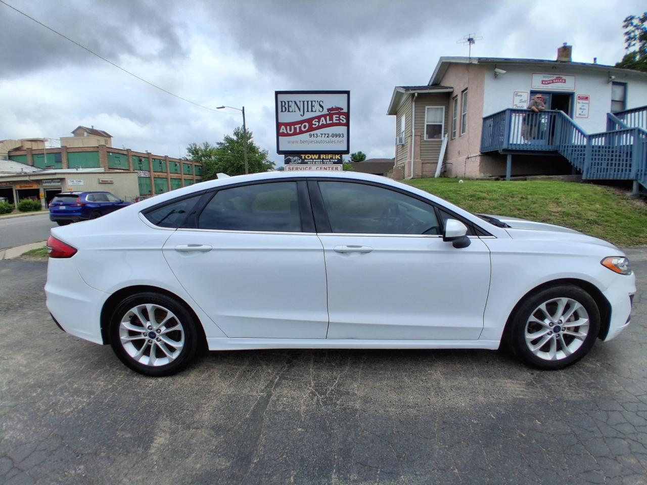 Ford Fusion SE 2019
