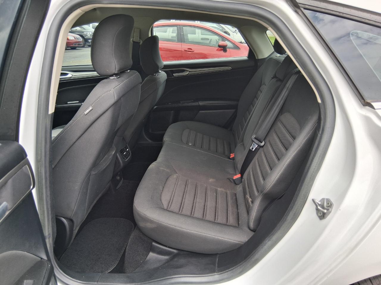 Ford Fusion SE 2019
