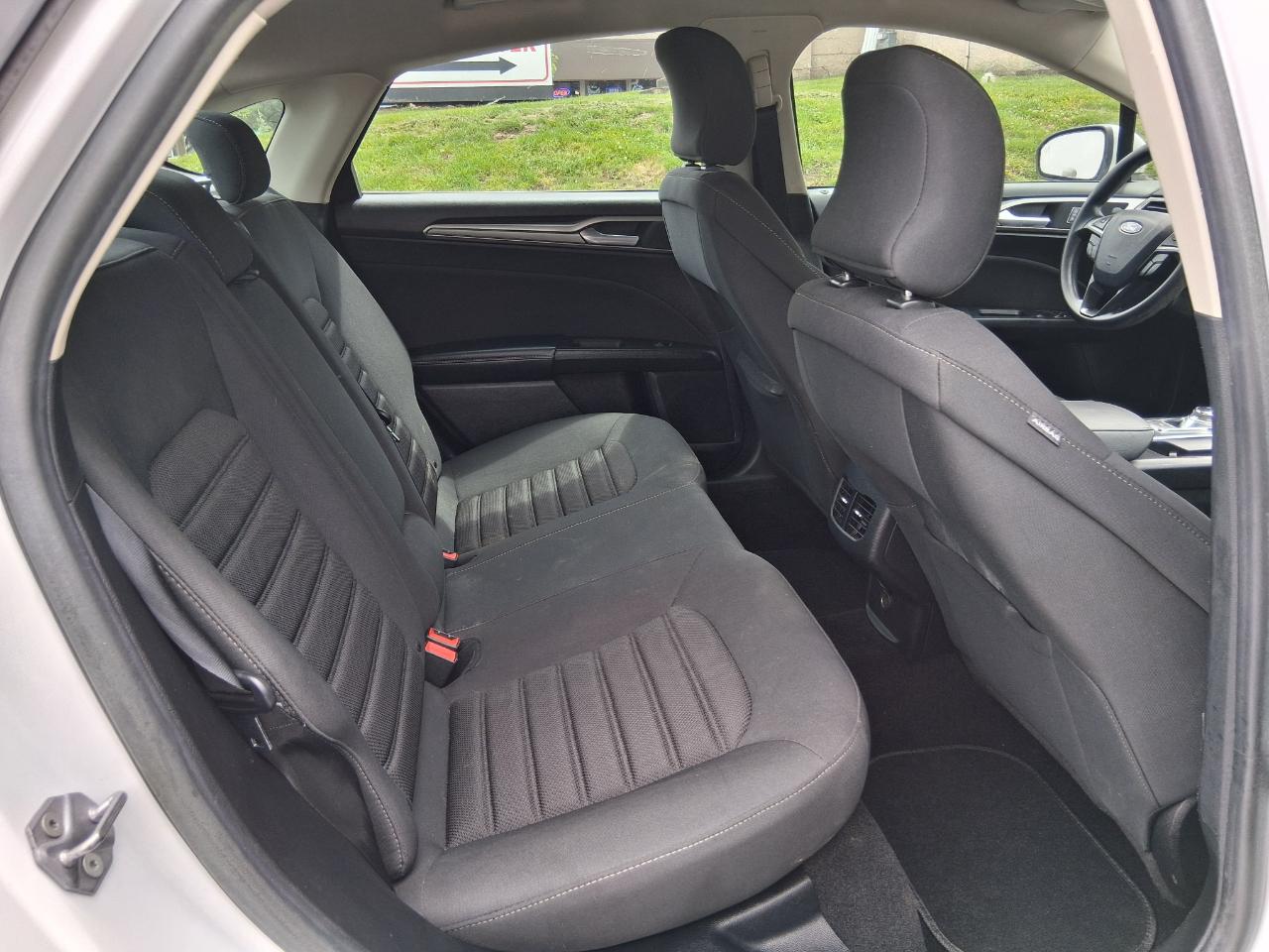 Ford Fusion SE 2019