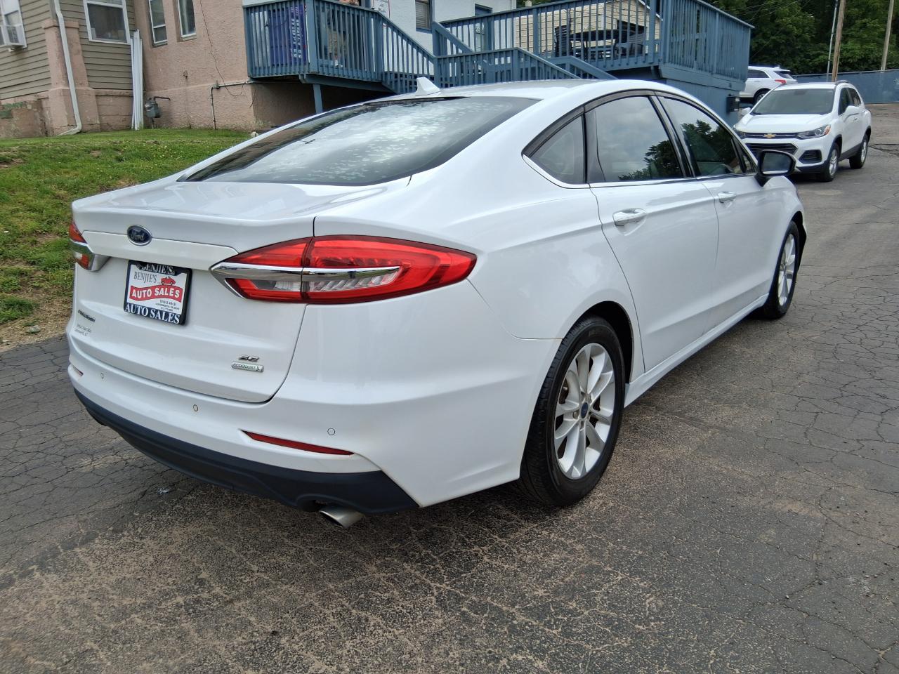 Ford Fusion SE 2019
