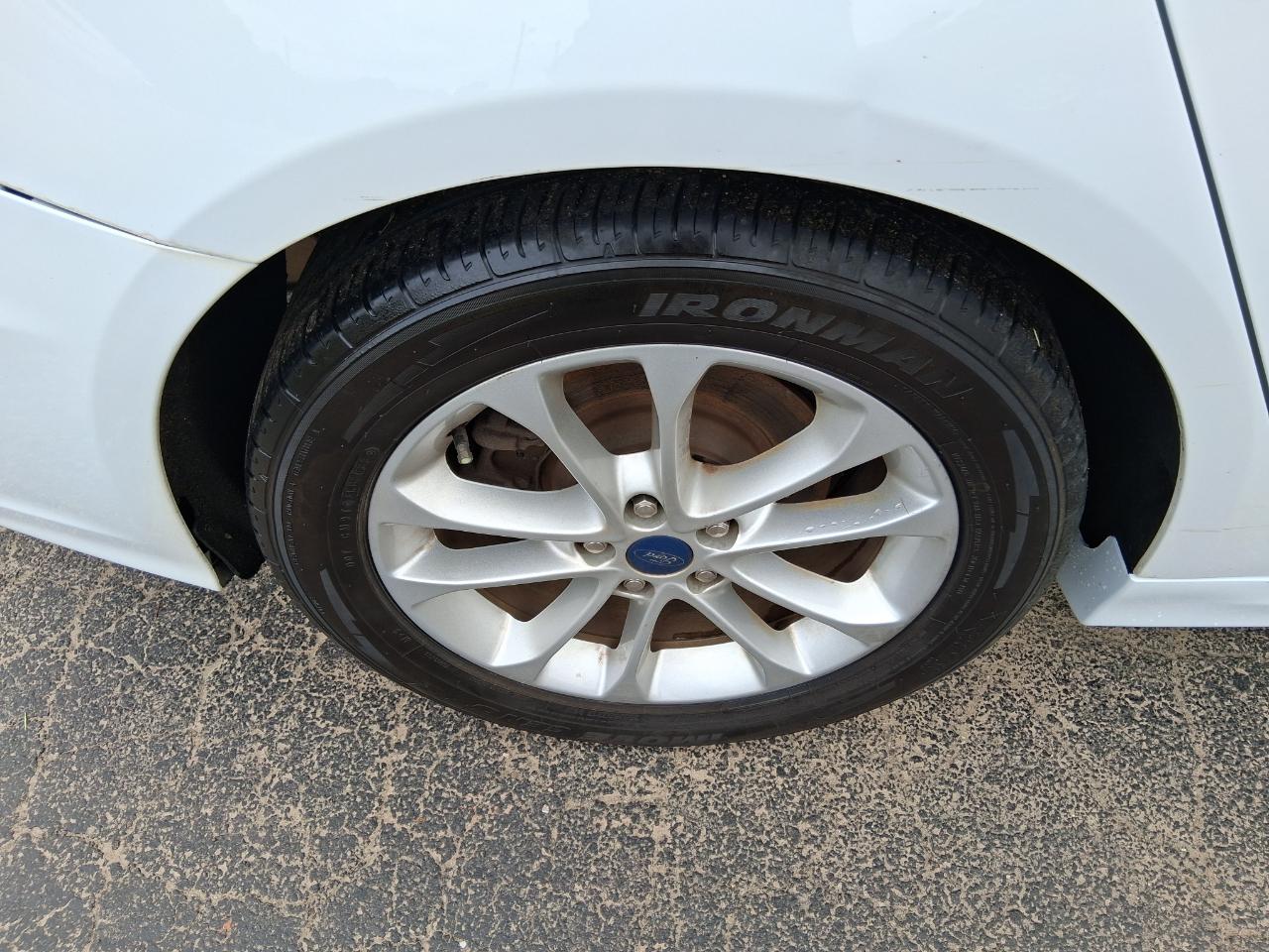 Ford Fusion SE 2019