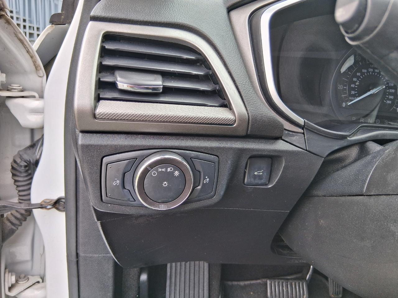Ford Fusion SE 2019