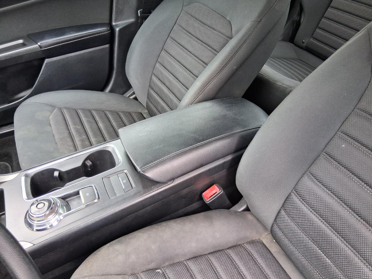 Ford Fusion SE 2019